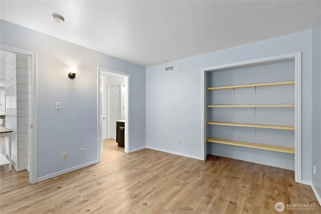 91 Loafer Lane Port Angeles WA 98362