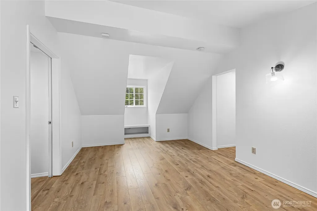 91 Loafer Lane Port Angeles WA 98362