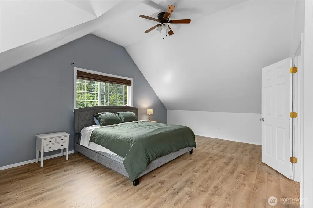 91 Loafer Lane Port Angeles WA 98362