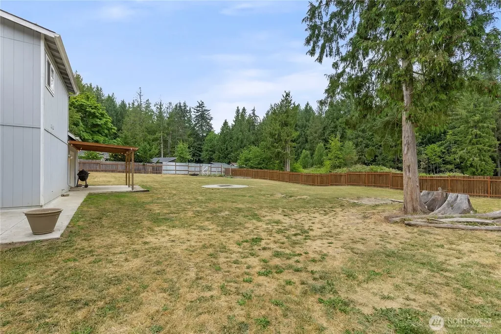 91 Loafer Lane Port Angeles WA 98362