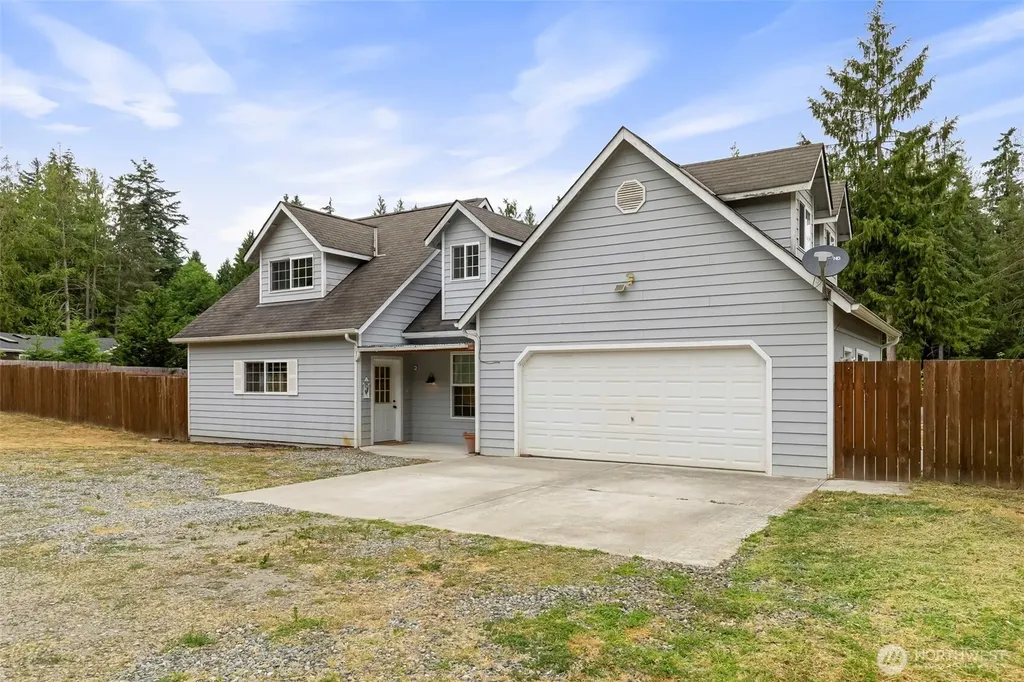 91 Loafer Lane Port Angeles WA 98362