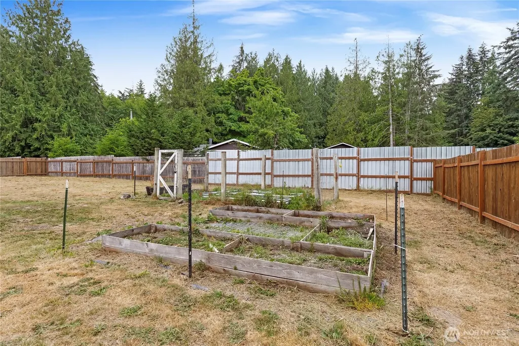91 Loafer Lane Port Angeles WA 98362