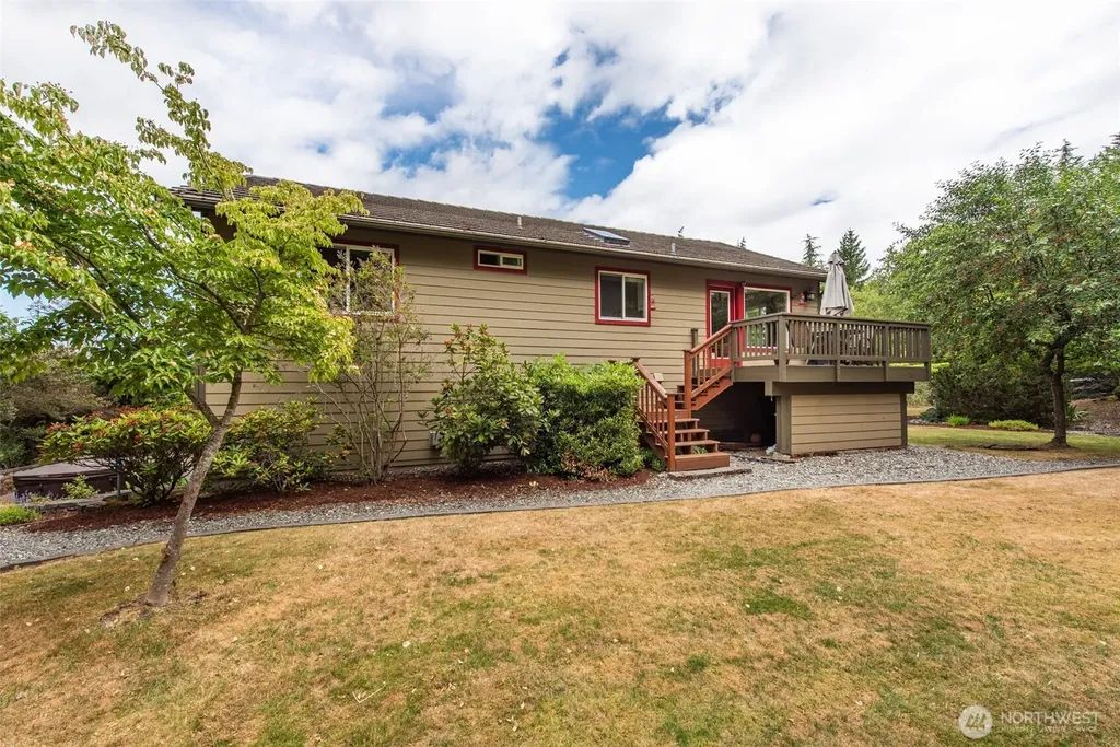 20 Doe Run Road Sequim WA 98382