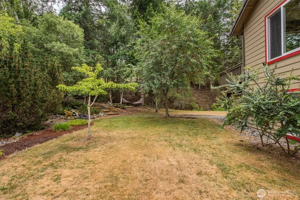 20 Doe Run Road Sequim WA 98382