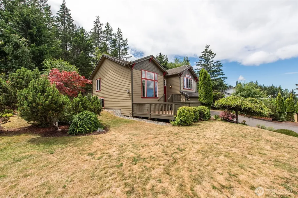 20 Doe Run Road Sequim WA 98382