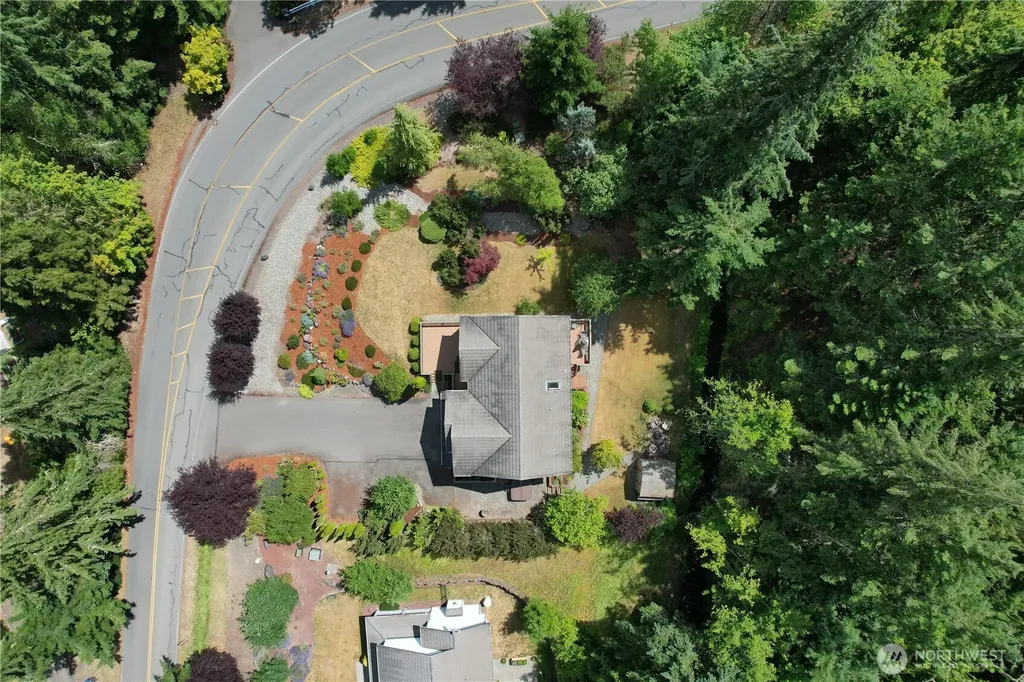 20 Doe Run Road Sequim WA 98382