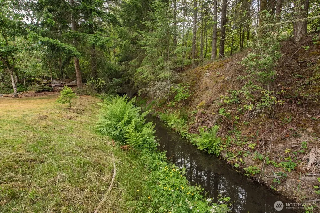 20 Doe Run Road Sequim WA 98382