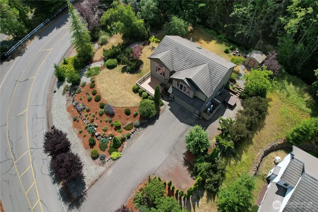 20 Doe Run Road Sequim WA 98382