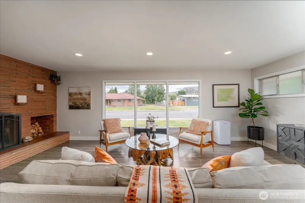 1112 Cedar Street Wenatchee WA 98801
