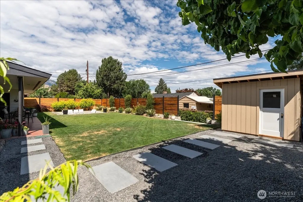 1112 Cedar Street Wenatchee WA 98801