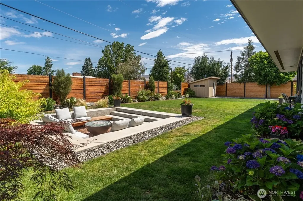 1112 Cedar Street Wenatchee WA 98801