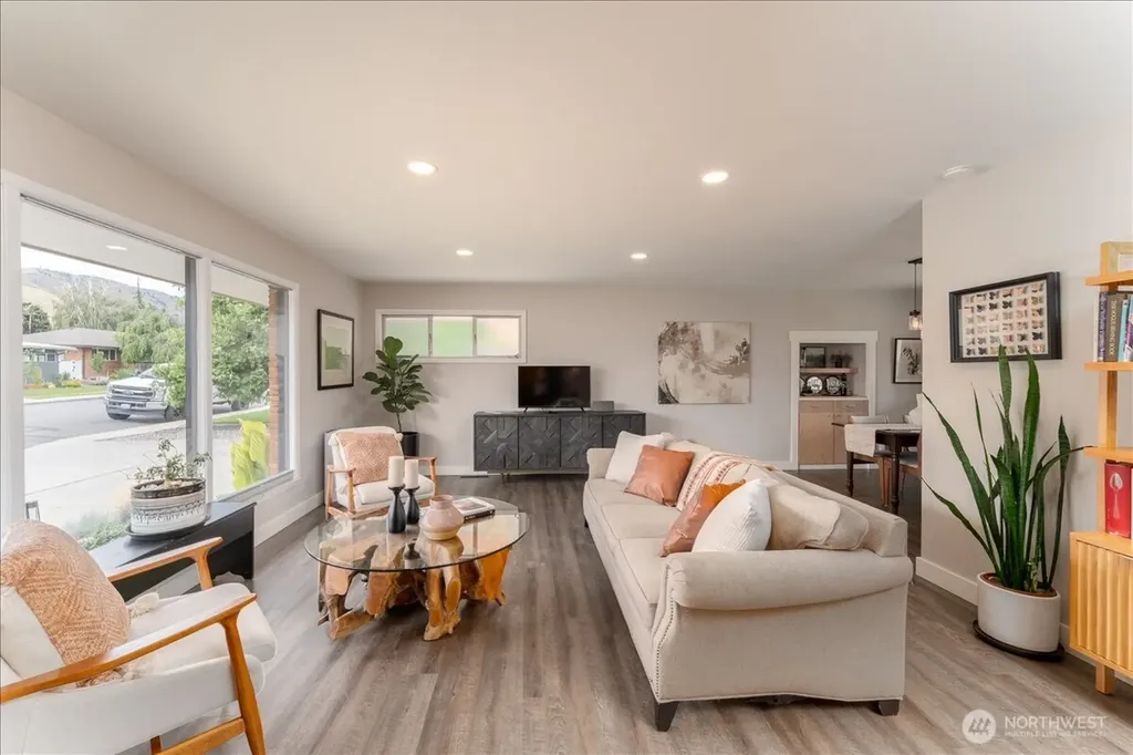 1112 Cedar Street Wenatchee WA 98801