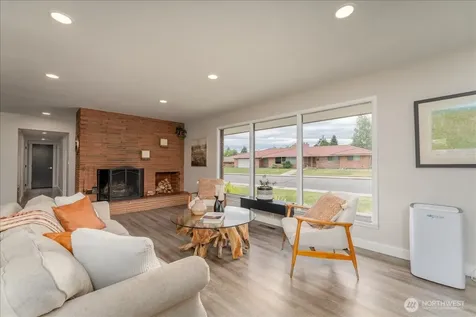 1112 Cedar Street Wenatchee WA 98801