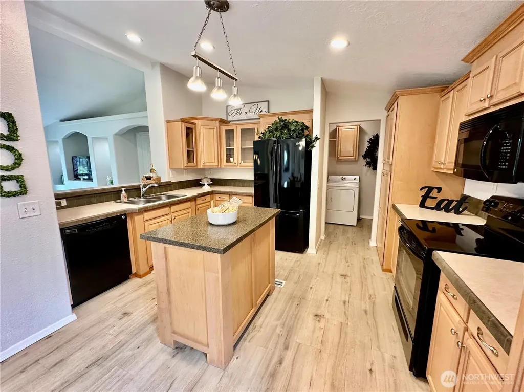 2714 113th Way SW Olympia WA 98512