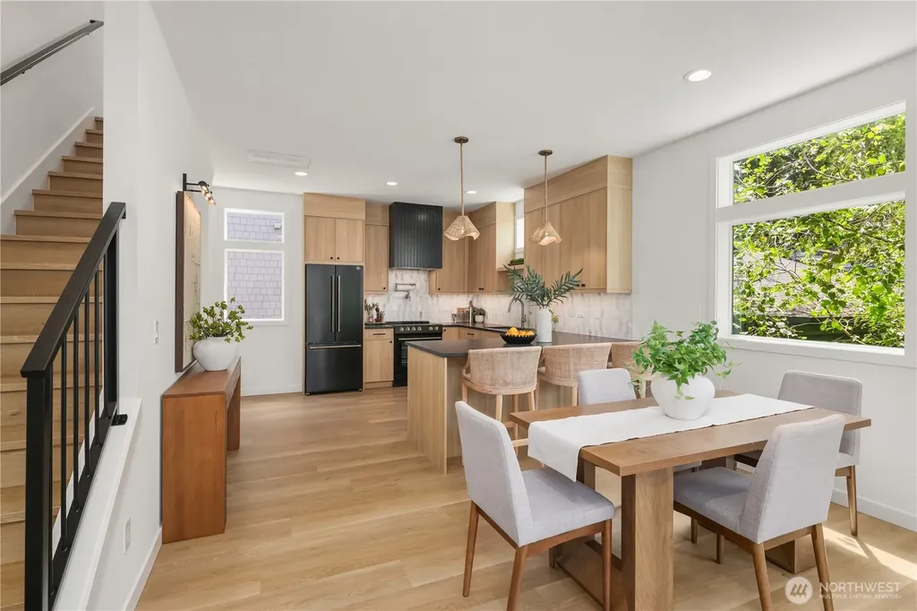 3636 Greenwood Avenue N Seattle WA 98103