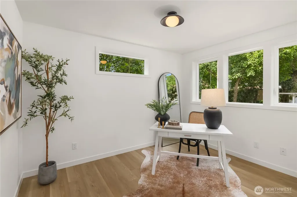 3636 Greenwood Avenue N Seattle WA 98103