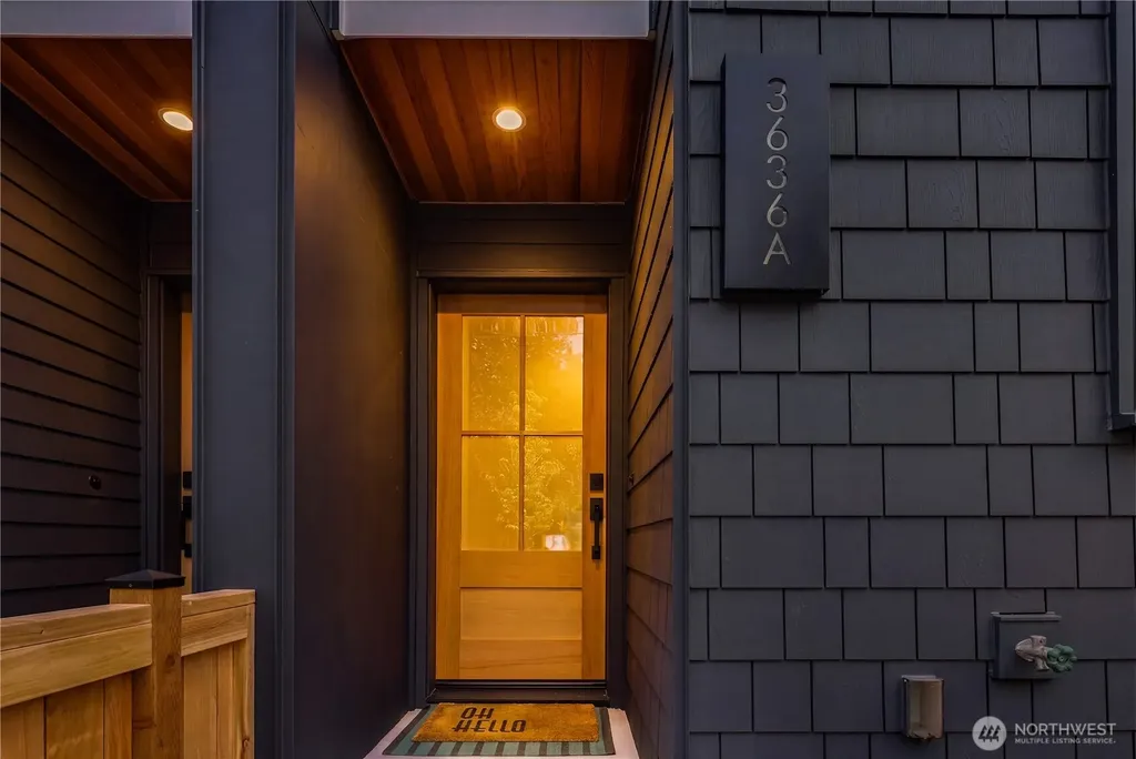 3636 Greenwood Avenue N Seattle WA 98103