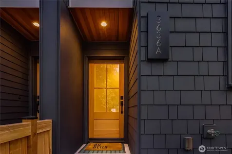 3636 Greenwood Avenue N Seattle WA 98103