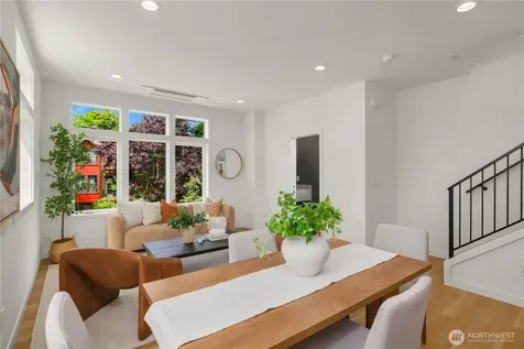 3636 Greenwood Avenue N Seattle WA 98103