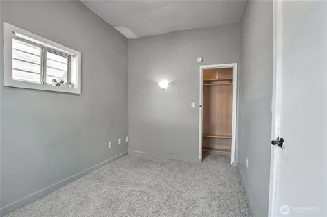 5411 S Warner Street Tacoma WA 98409