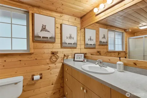 191 Northwoods Cabin Cougar WA 98616