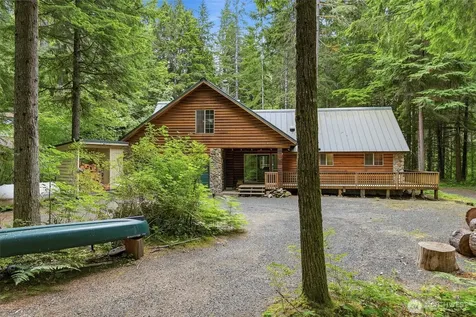 191 Northwoods Cabin Cougar WA 98616