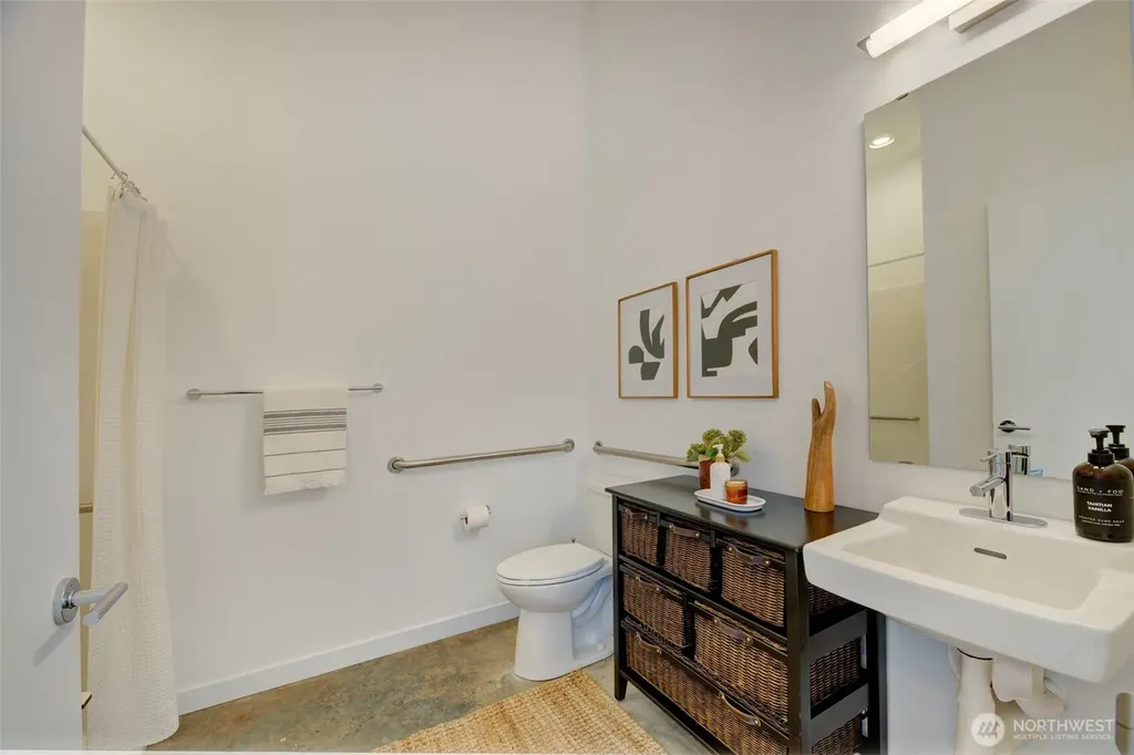 3834 California Avenue SW Seattle WA 98116