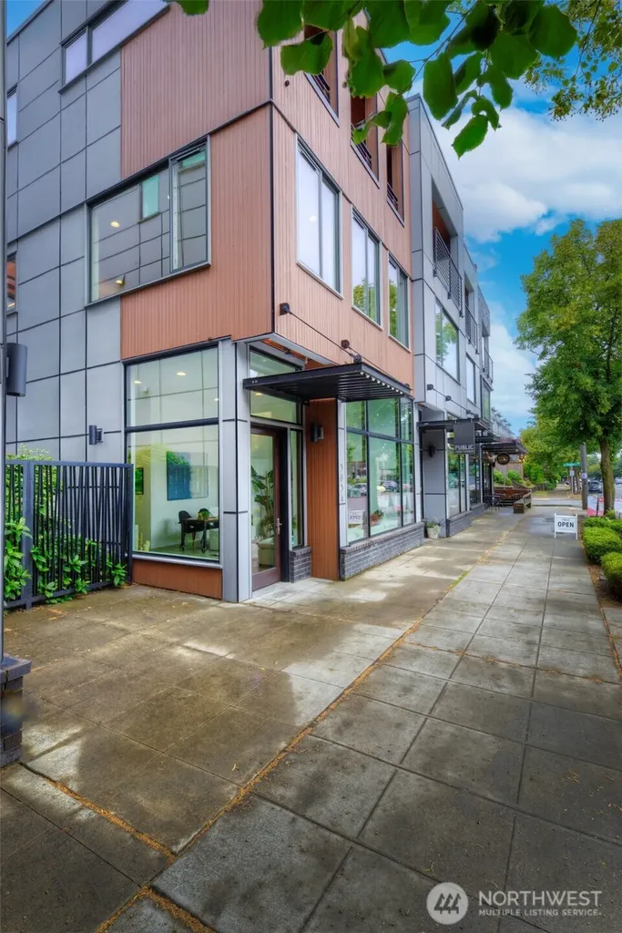 3834 California Avenue SW Seattle WA 98116