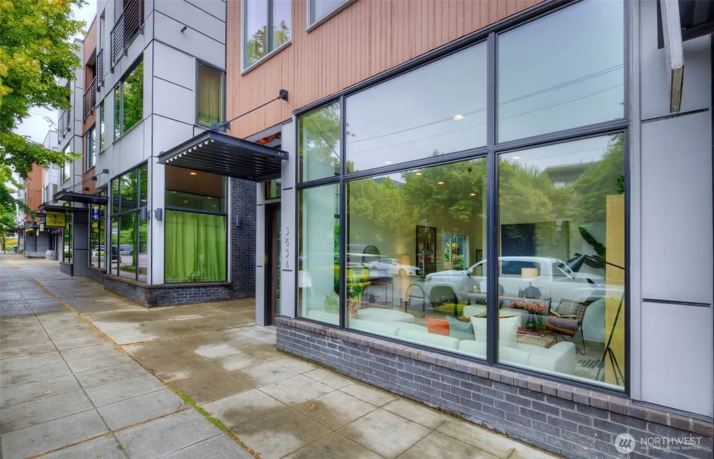 3834 California Avenue SW Seattle WA 98116
