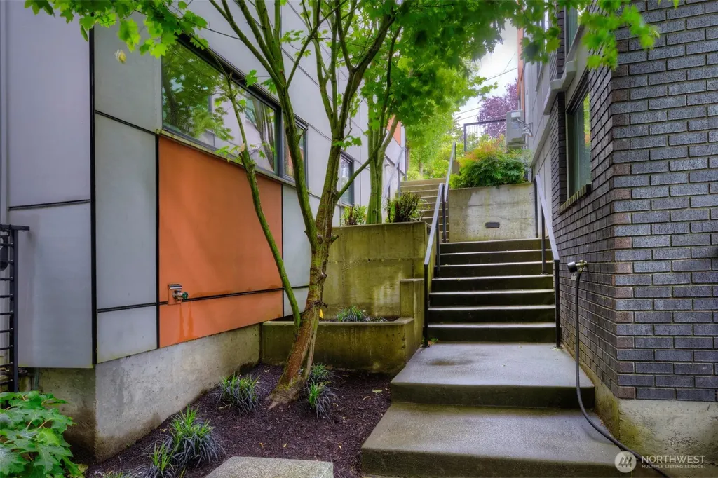 3834 California Avenue SW Seattle WA 98116