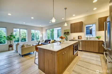 3834 California Avenue SW Seattle WA 98116