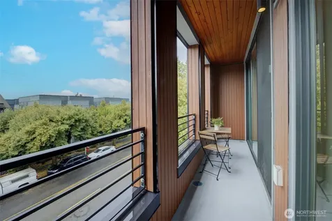 3834 California Avenue SW Seattle WA 98116