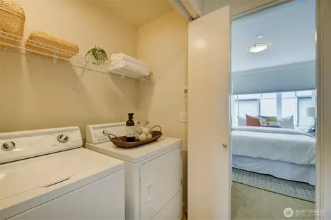 3834 California Avenue SW Seattle WA 98116