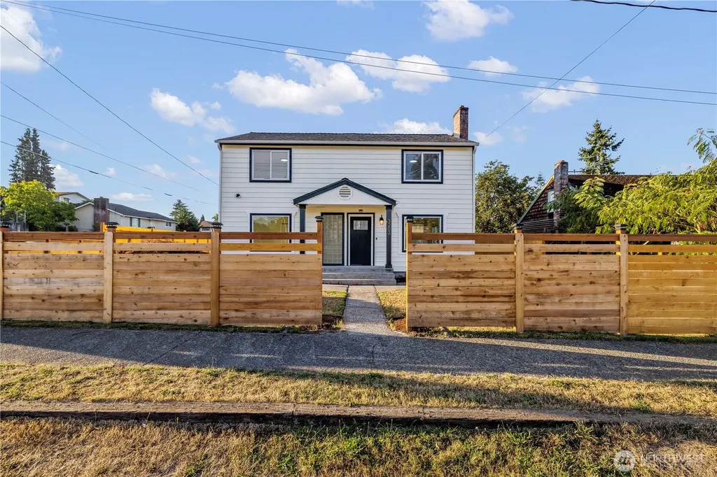 3202 S 66th Street Tacoma WA 98409