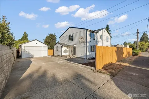 3202 S 66th Street Tacoma WA 98409