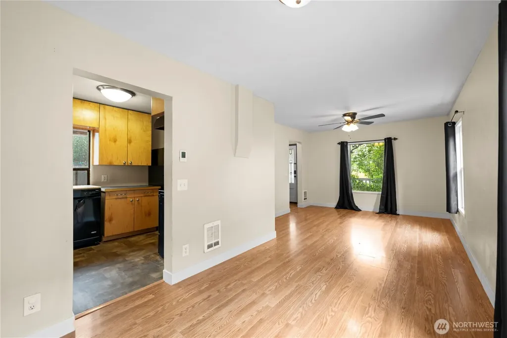 2410 State Street Everett WA 98201