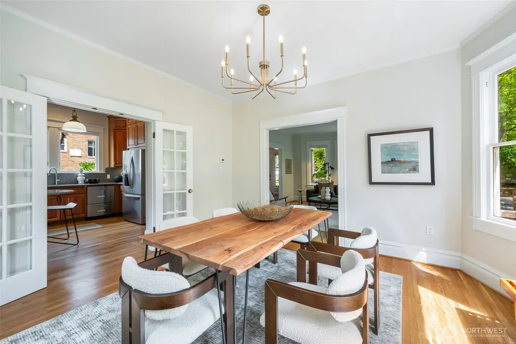 1715 E Mercer Street Seattle WA 98112