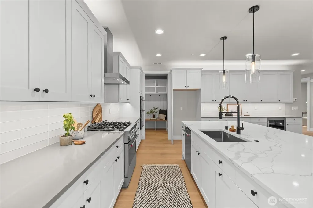 15058 75th Ave NE Kenmore WA 98028