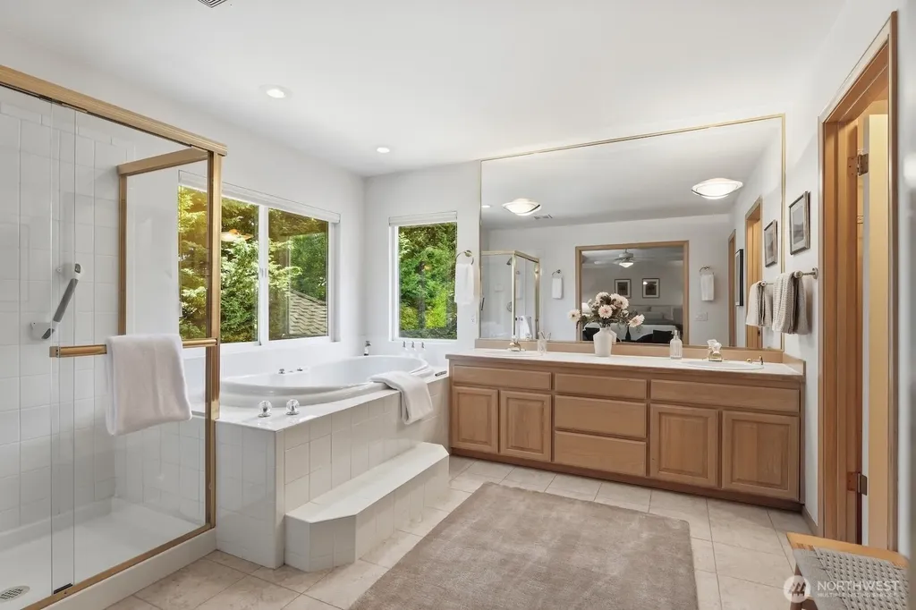 18009 Ambleside Court Arlington WA 98223
