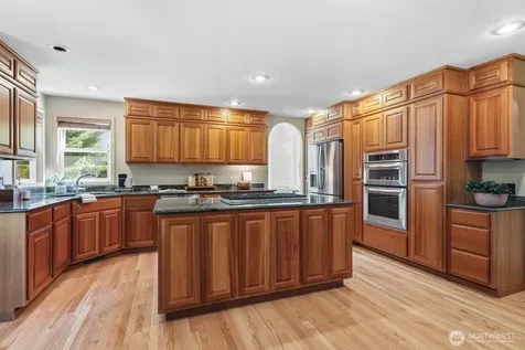 18009 Ambleside Court Arlington WA 98223