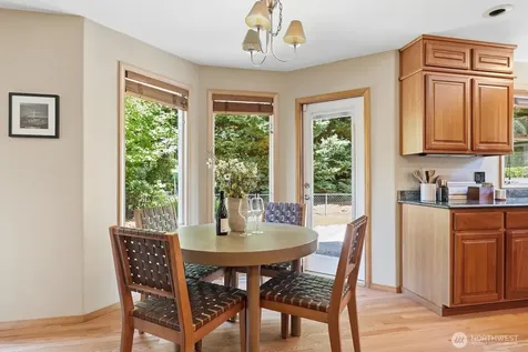 18009 Ambleside Court Arlington WA 98223