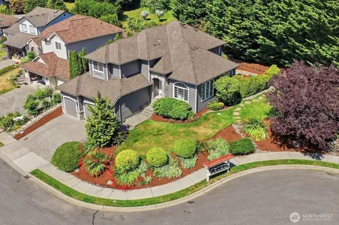 18009 Ambleside Court Arlington WA 98223