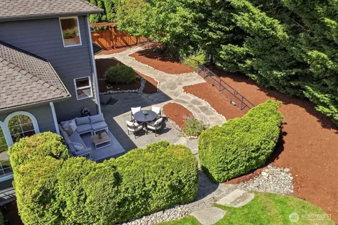 18009 Ambleside Court Arlington WA 98223