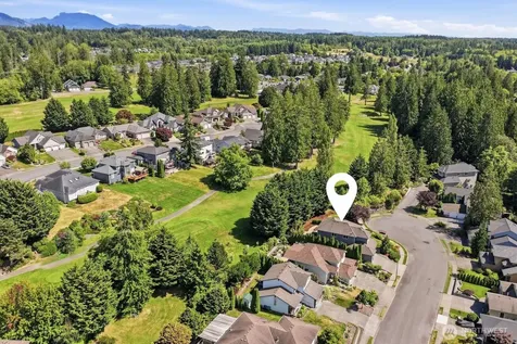 18009 Ambleside Court Arlington WA 98223