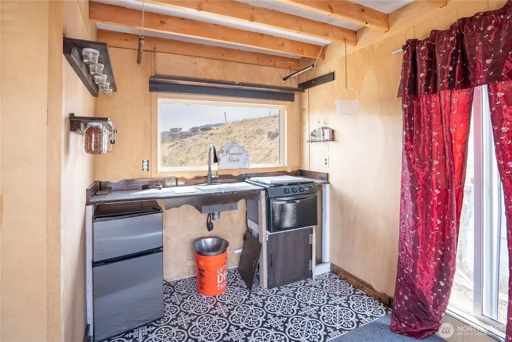 20 Timothy Lane Brewster WA 98812