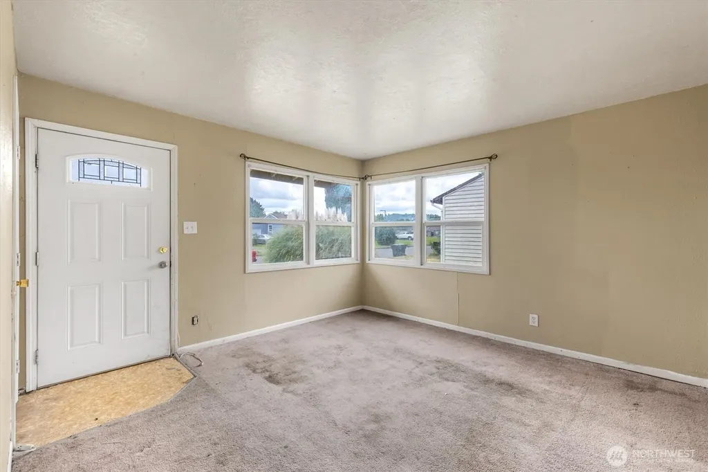 311 Cypress Street Longview WA 98632