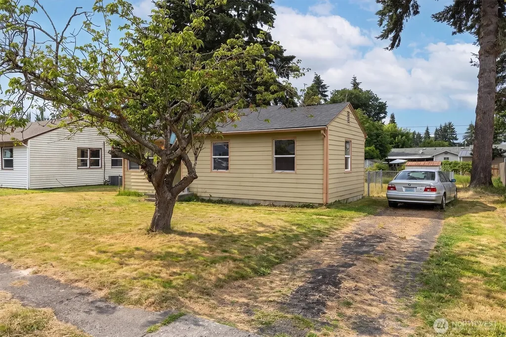311 Cypress Street Longview WA 98632