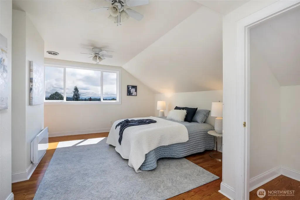 610 125th Street Seattle WA 98133
