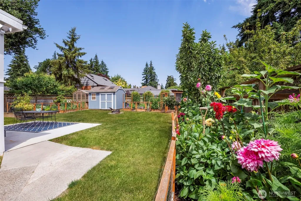 610 125th Street Seattle WA 98133