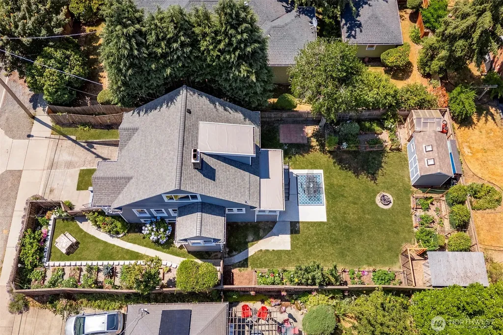 610 125th Street Seattle WA 98133